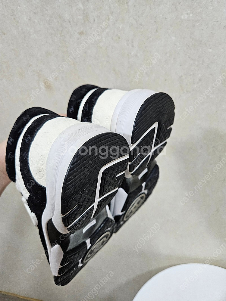 샤넬 CC로고 여성 운동화 240--6