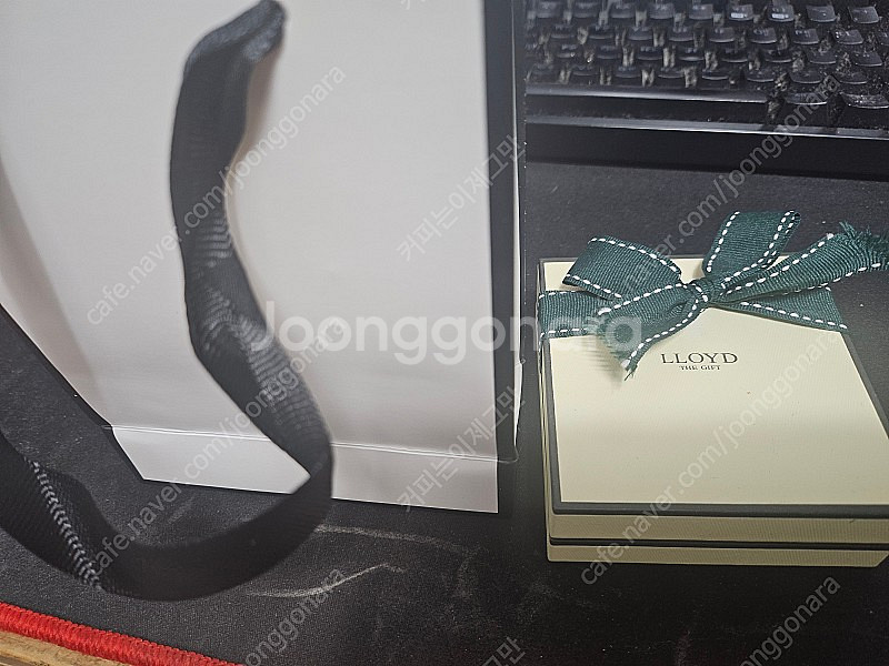 로이드 헤리티지 18k 문캐처 목걸이 팝니다.--2