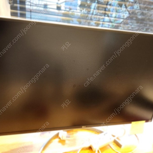 lg32인치 모니터 32QK500C 13만 판매합니다.