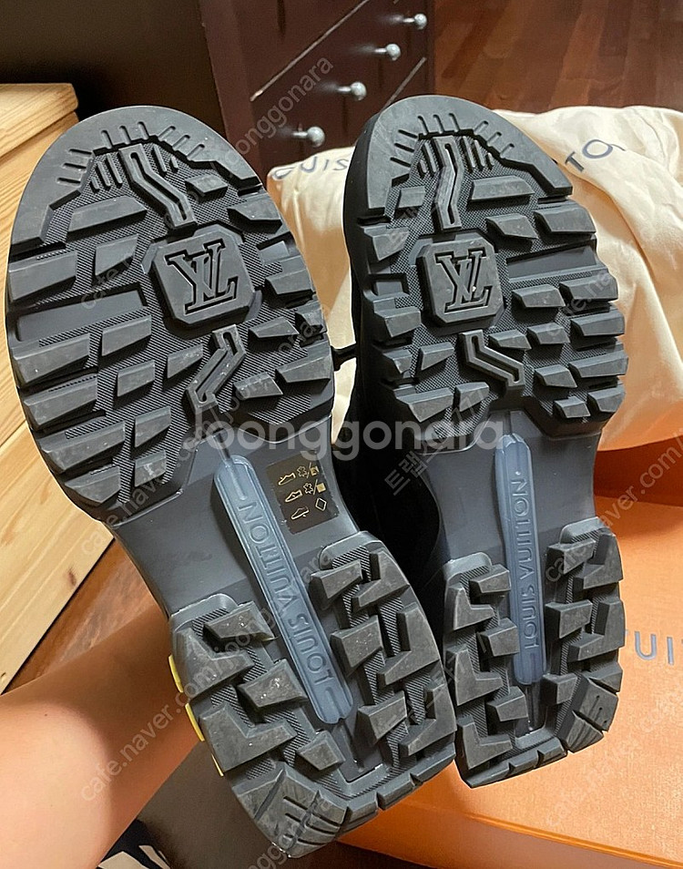 루이비통 밀레니엄 스니커즈 270 새상품급 1회 단시간 착용--4