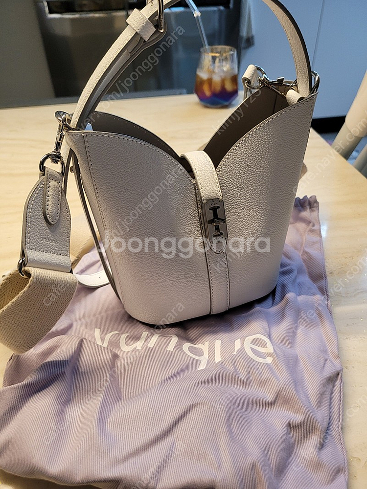 분크 퍼펙 페탈 호보 피콜로 팝니다--1