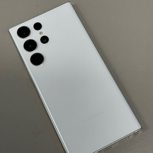 갤럭시 S23울트라 크림색상 256기가 23년 7월개통 상태 깨끗한폰 91만에판매합니다
