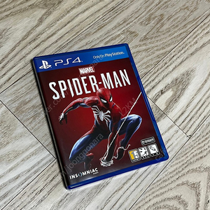 Ps4 플스 타이틀 마블 스파이더맨 판매합니다