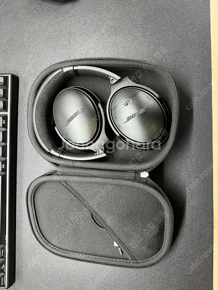 보스 qc35 2세대 블랙 판매합니다. Bose qc3...--0