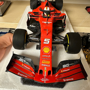 BBR Sf90 베텔 F1 머신 1:18 팝니다