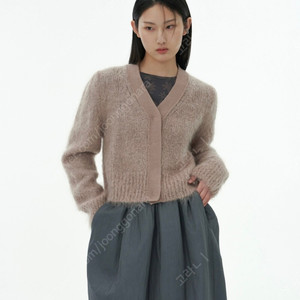 아모멘토 그랜마 가디건 더스트 핑크