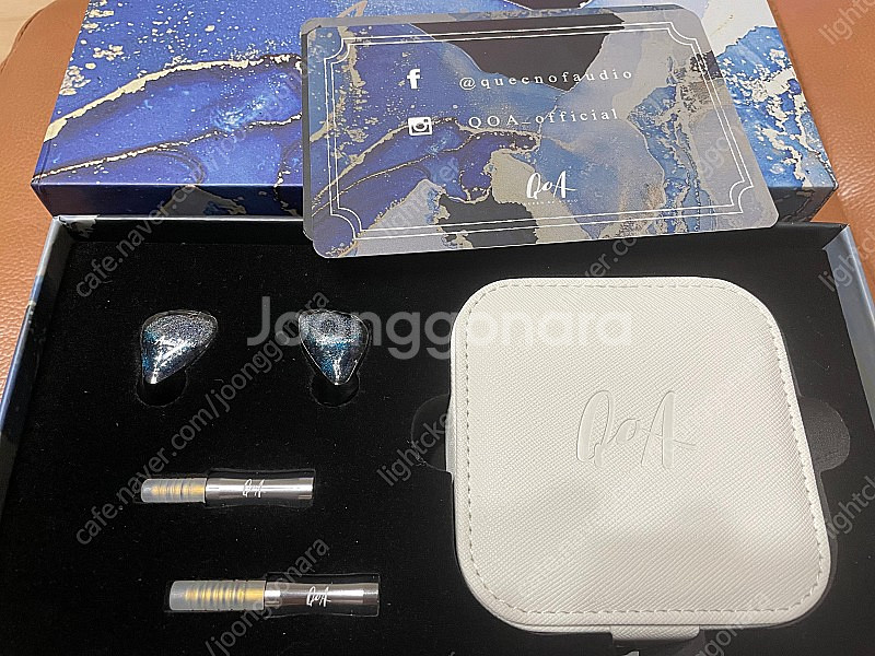 qoa 애비에이션 갤럭시 이어폰--0