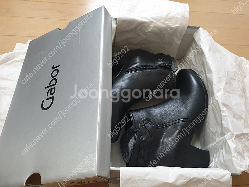 가버 앵글부츠235--6