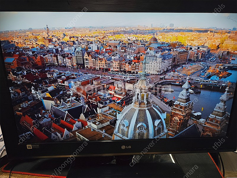 LG 32인치 TV 32CS460 디지털 TV 팝니다--2