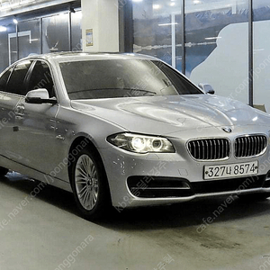 BMW5시리즈 (F10) 520d xDrive@전액할부중고차