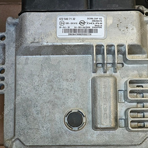 (중고) 쌍용 G4 렉스턴 중고품 ECU (구매전전화) 672 540 71 32 / 6725407132