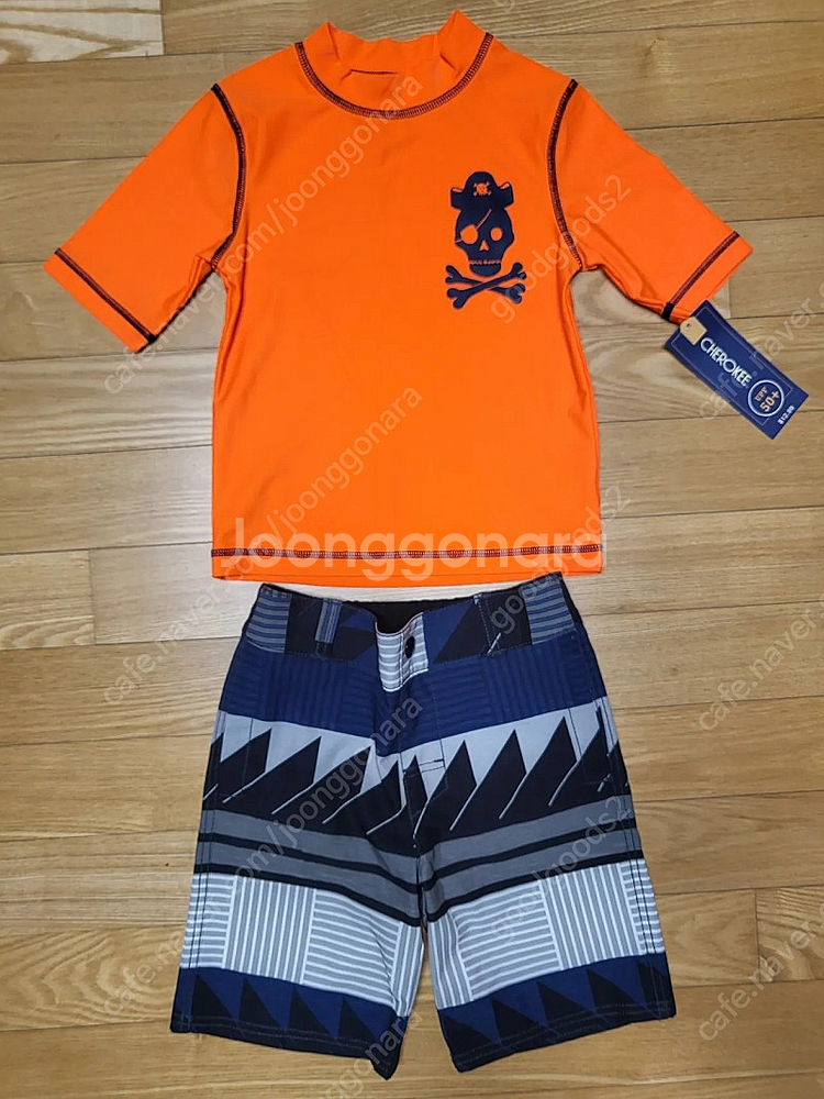 미사용 새제품 체로키 수영복 래쉬가드 상하의 CHEROKEE size 4~5 (XS)--0