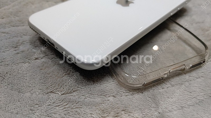 아이폰se2 256gb 화이트--5