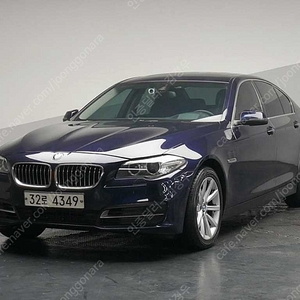 BMW5시리즈 (F10) 528i xDrive (5인승)할부 카드 현금가능 탁송가능 당일출고 정상이전차량