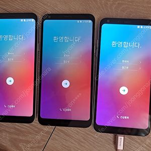 LG Q6 중고폰 판매합니다.