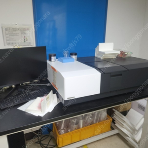 Shimadzu 시마즈 UV-Vis Spectrophotometer 자외선 가시선 분광광도계 중고 UV-3600i Plus