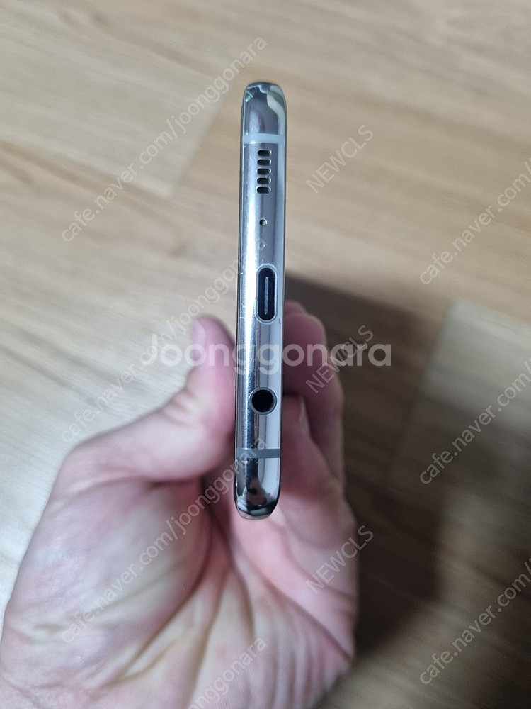 갤럭시 S10 5G 256g 실버 판매합니다--5