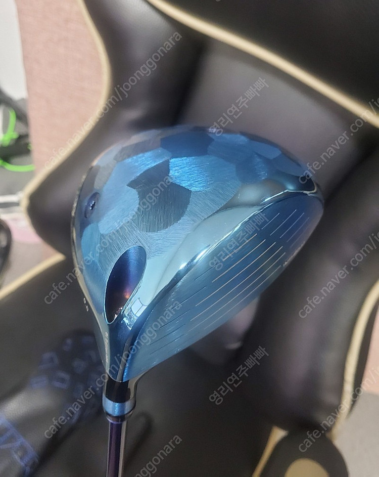 이토보리 블루에디션 9.5도 드라이버 팝니다.--8