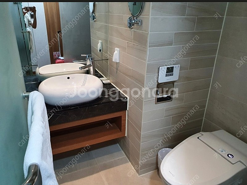 제주도 성산골든튤립호텔 1박 6만원 조식포함--1