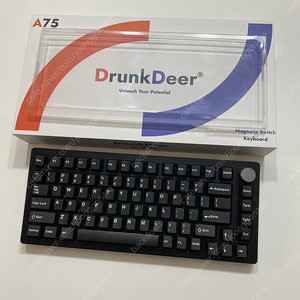 Drunkdeer 드렁크디어 a75 키보드 + pbt키캡 판매합니다. 택포13