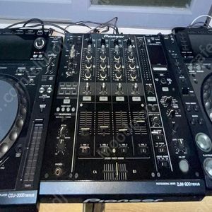 CDJ2000NEXUS 2개와 DJM900NEXUS 1개 세트 판매