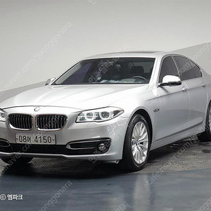 BMW5시리즈 (F10) 528i 럭셔리 플러스@중고차@중고차매입@전액할부@저신용자@신불자@소액할부@현금@카드 전부 가능합니다!