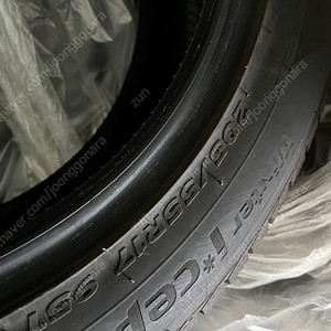 한국타이어 icept iz2 205/55R17 윈터타이어 팝니다