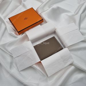 [새상품] 에르메스 MC2 유클리드 카드홀더 에토프 카드지갑 선물포장 H043033CA18