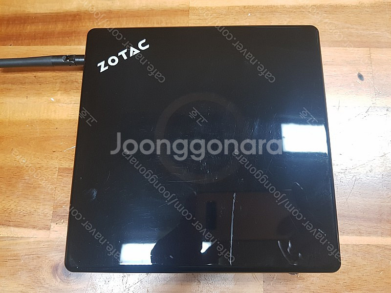 ZOTAC 미니PC ZBOX-ID80--0