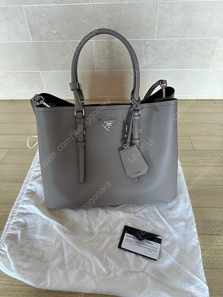 정품 프라다 두블레 토트백 미듐--0