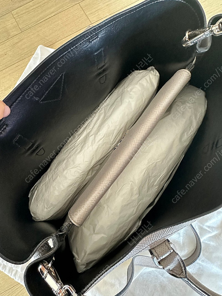 정품 프라다 두블레 토트백 미듐--6