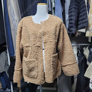 여자아우터 새옹 땡처리.택포