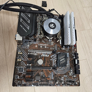 9600k z390a보드 2666램x2 팔아봅니다