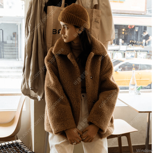 ORE / 오어 / 카멜 퍼 코트 / CAMEL FUR COAT