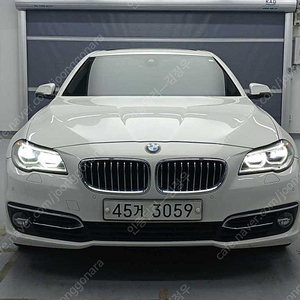 BMW5시리즈 (F10) 528i xDrive 럭셔리카드 현금 할부가능 저신용자할부가능 탁송가능