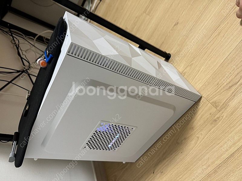 개인) 12700k / 3060ti / z690 / 3...--0