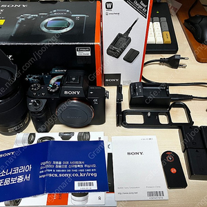 소니 SONY ILCE-7M2(A7M2)+SEL2870(구번들 렌즈) 판매합니다.