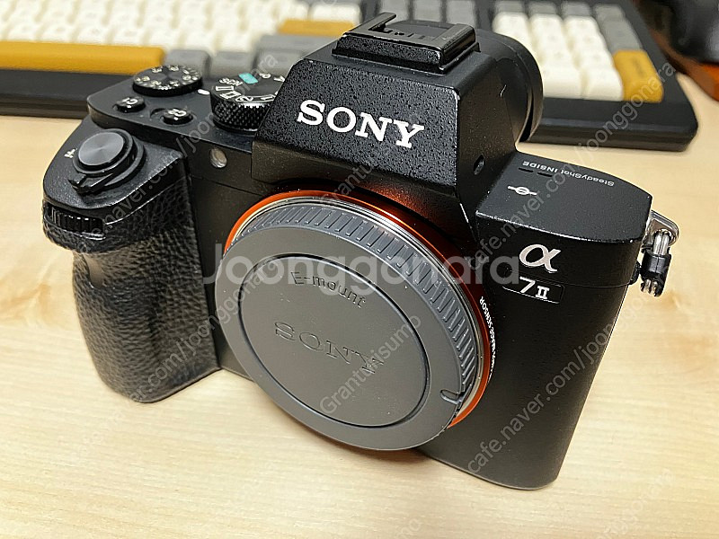 소니 SONY ILCE-7M2(A7M2)+SEL2870(구번들 렌즈) 판매합니다.--1