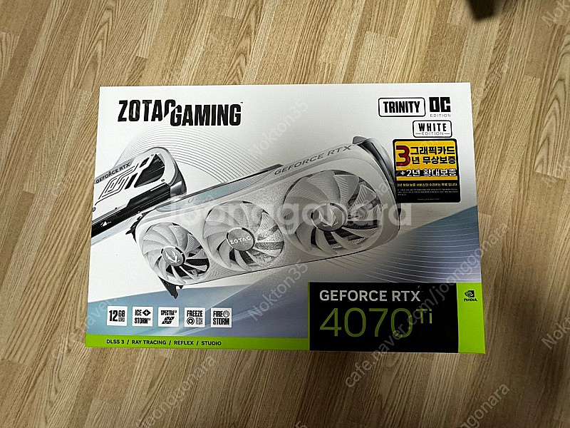 조텍 4070ti 화이트 국내 정품, 미개봉품 판매합니...--0