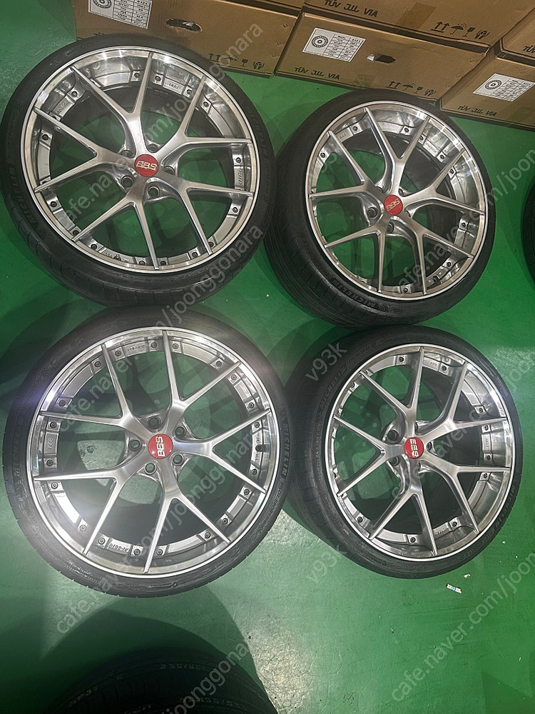 BBS RIS 20인치 정품휠 판매합니다(타이어포함) 이미지