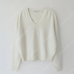 낫띵리튼 Erin wool v-neck pullover (ivory)