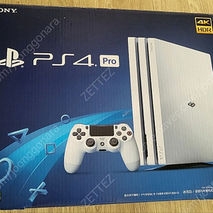 ps4 pro 1tb 7117b 화이트 팝니다. (추가 듀얼쇼크 1개 + 가방)