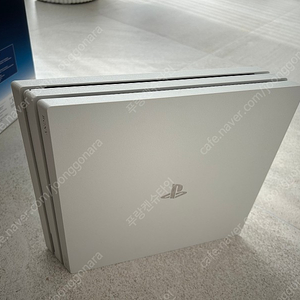 Ps4 pro 팝니다