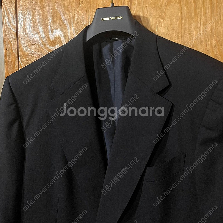 톰포드 윈저 2피스 수트 판매 합니다--1