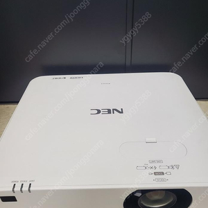 NEC P525UL/WUXGA/5200안시/레이저 프로젝터 신동품 초저가 판매