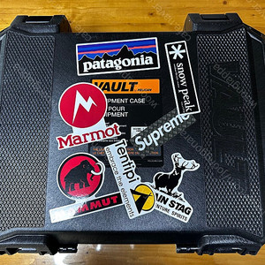 펠리칸 V300 WD 볼트 케이스 판매합니다