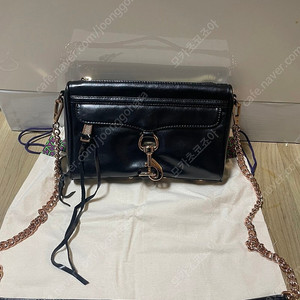 레베카밍코프 미니 맥클러치 로즈골드(새상품)