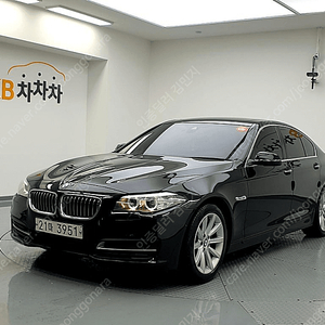 BMW5시리즈 (F10) 528i@중고차@중고차매입@전액할부@저신용자@신불자@소액할부@현금@카드 전부 가능합니다!