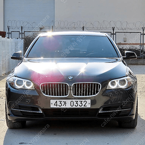 BMW5시리즈 (F10) 528i xDrive@중고차@중고차매입@전액할부@저신용자@신불자@소액할부@현금@카드 전부 가능합니다!