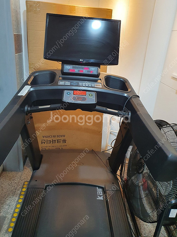 클럽용 런닝머신 판매합니다--0